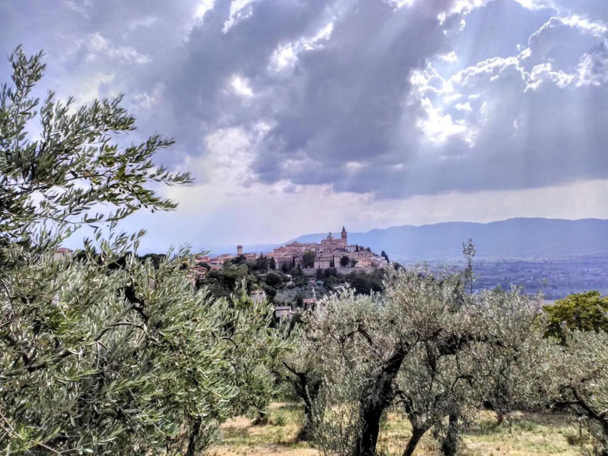 Il Panorama Di Trevi Hotel Kültér fotó